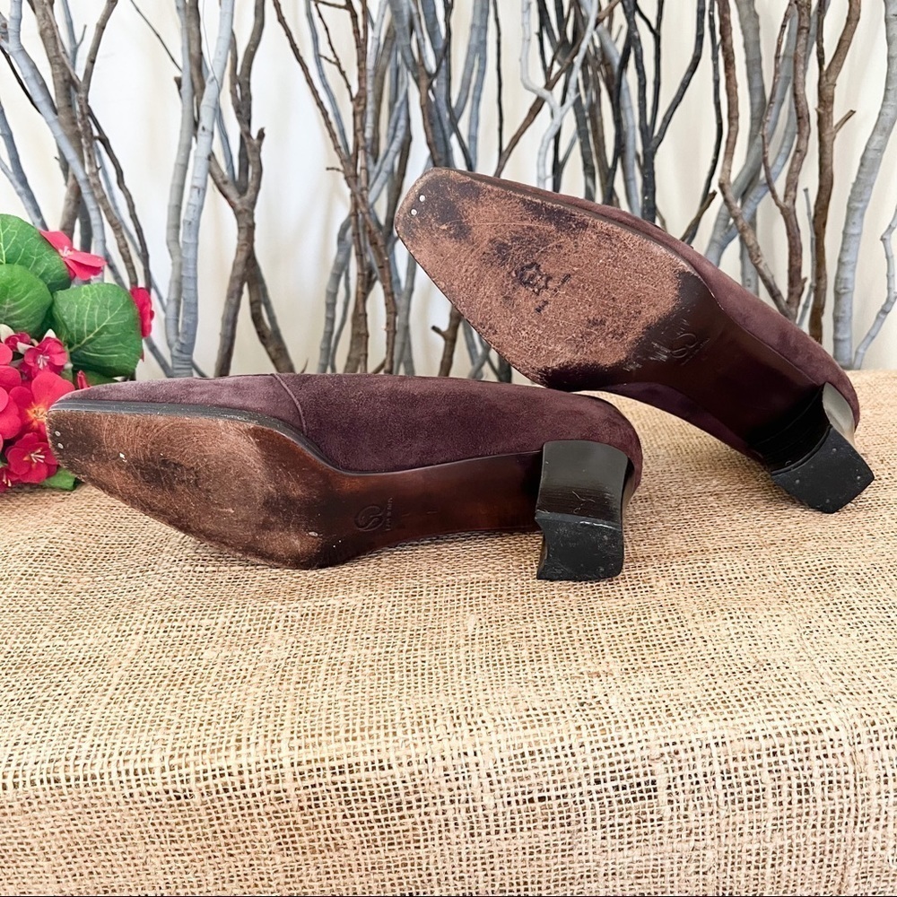 St. John Italian Brown Suede Heels Size 9 - Picture 9 of 12